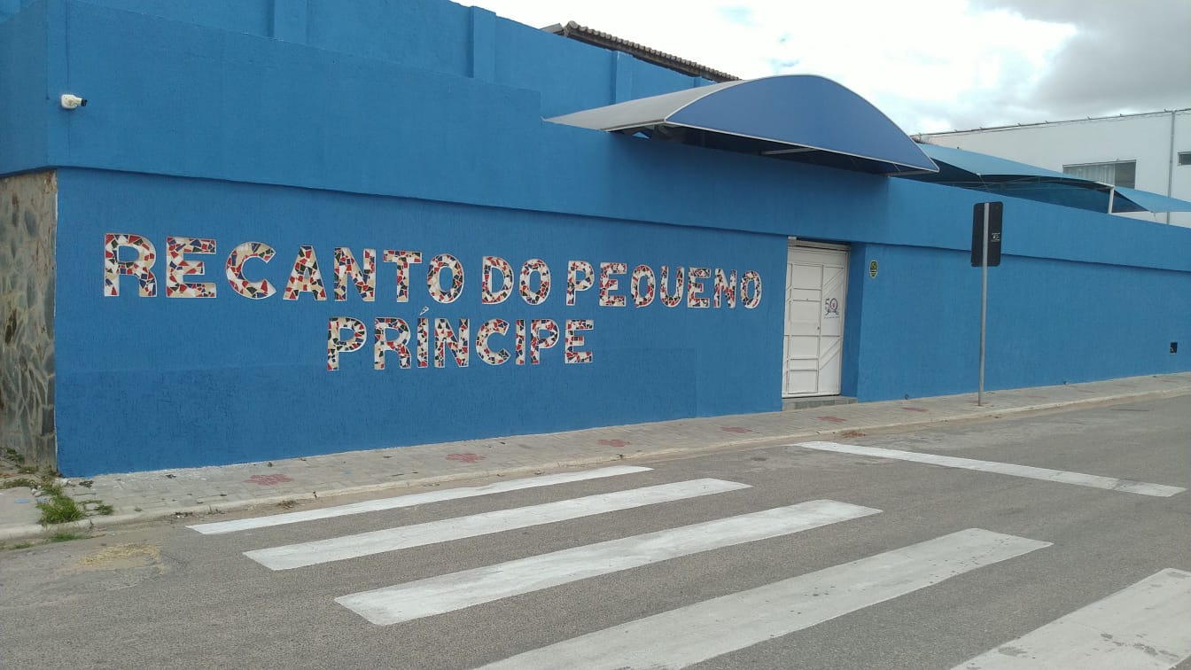 O dia era 01 de maio. O ano 1968. Algo muito especial aconteceu e tem sido assim desde então. A Escola Recanto do Pequeno Príncipe nascia, de forma tímida, mas […]